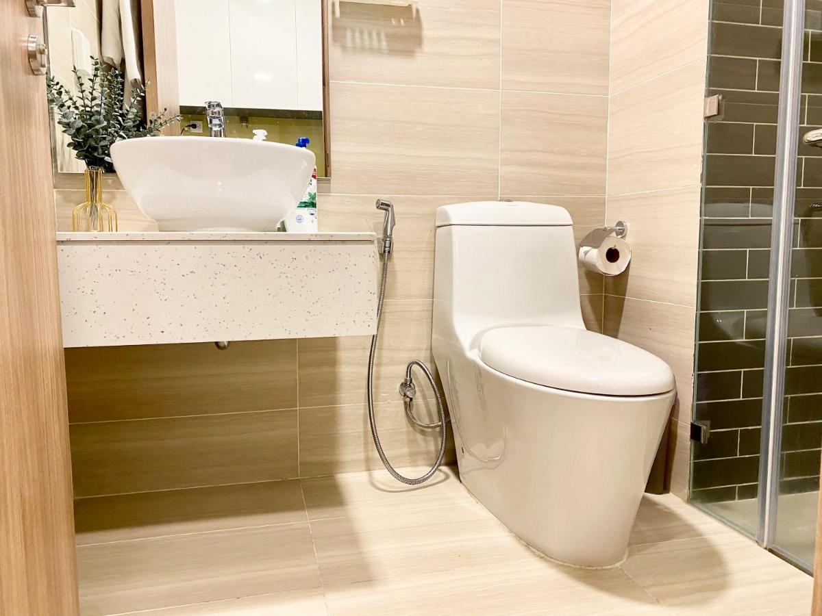 Yu Stay Green Premium Luxury 2Bedrooms Condotel In D1 Near Bui Vien Street Хошимин Экстерьер фото